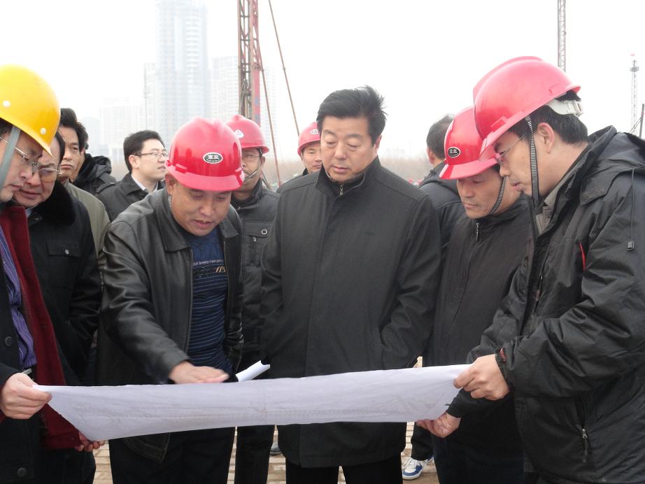 ����ܸ����L(zh��ng)�����جF(xi��n)��(ch��ng)�k��